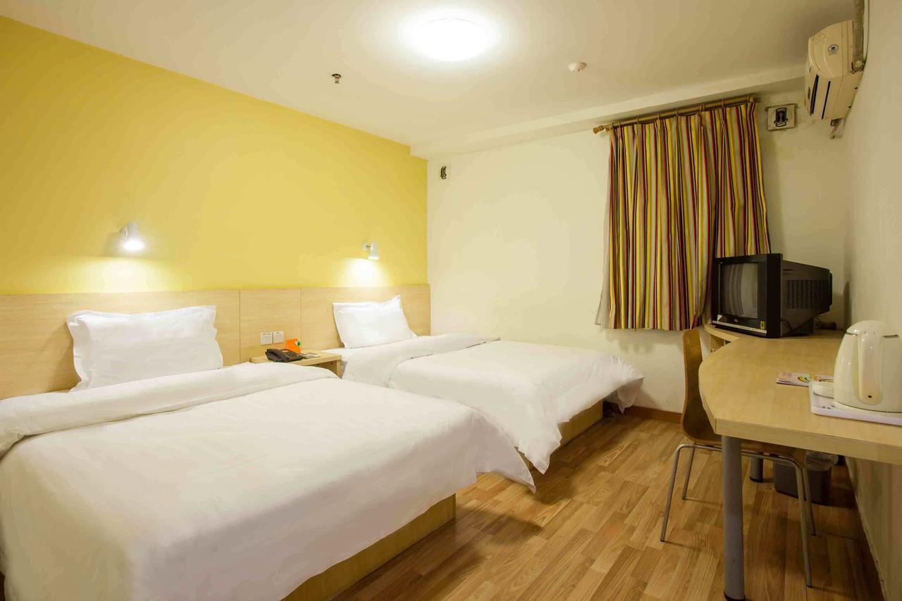 7Days Inn Foshan Shunde Ronggui Xiao Huangpu Номер фото