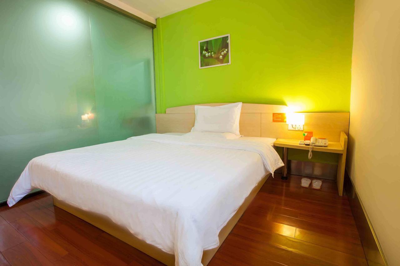 7Days Inn Foshan Shunde Ronggui Xiao Huangpu Номер фото
